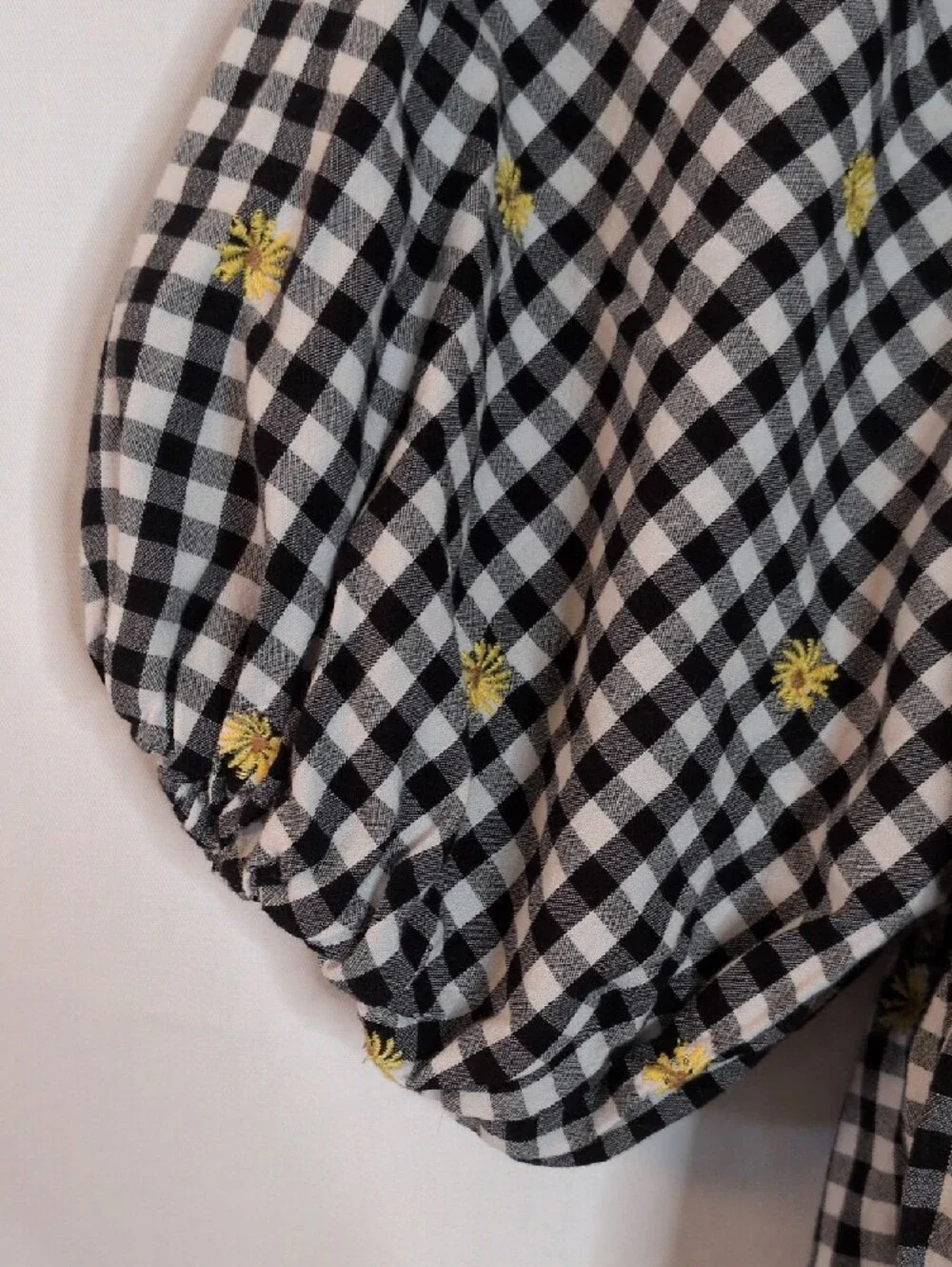 Old Navy Black & White Gingham Puff-Sleeve Top with Yellow Floral Embroidery
